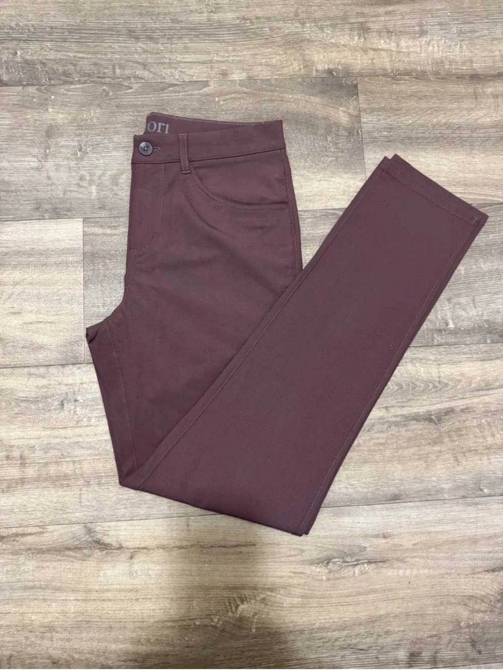 Vuori Men's Burgundy Chinos